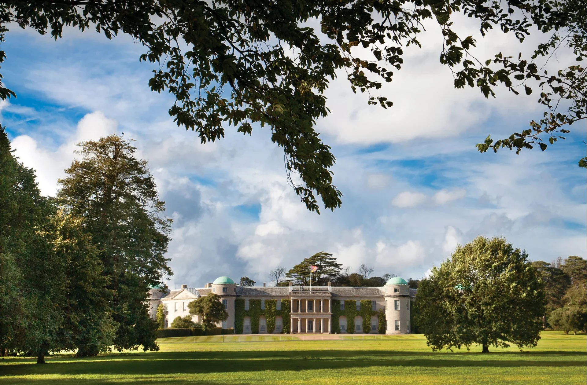 Photo of Goodwwod House